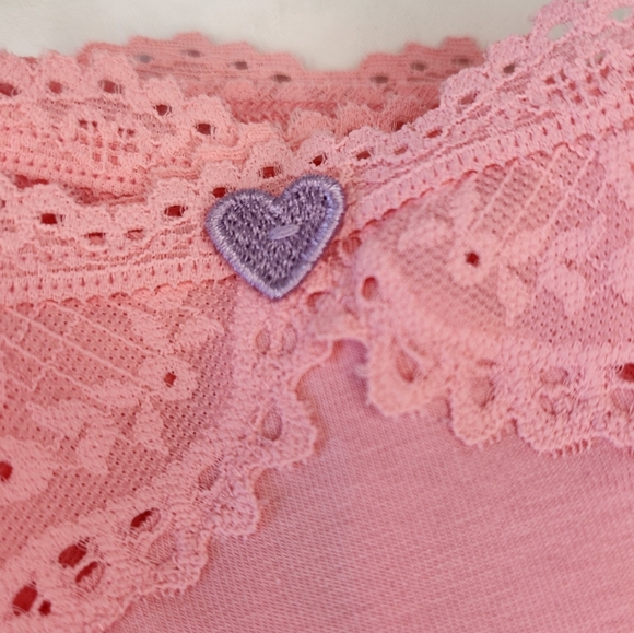 Victoria's Secret Lace Bikini Panties - Picture 9 of 10